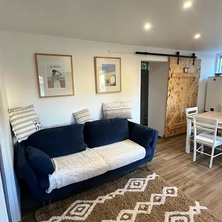 Cottage, L Etrille, Wifi Gratuit, Proche De La Mer, Jardin, Terrasse Holiday home Jullouville-les-Pins
