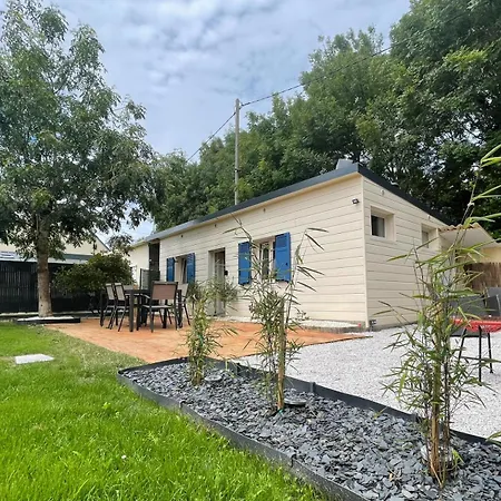 Holiday home Cottage, L Etrille, Wifi Gratuit, Proche De La Mer, Jardin, Terrasse Jullouville-les-Pins