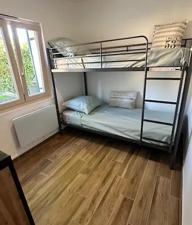 Cottage, L Etrille, Wifi Gratuit, Proche De La Mer, Jardin, Terrasse
